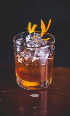 MG_2244 Cafe Wellington, Bar wellington